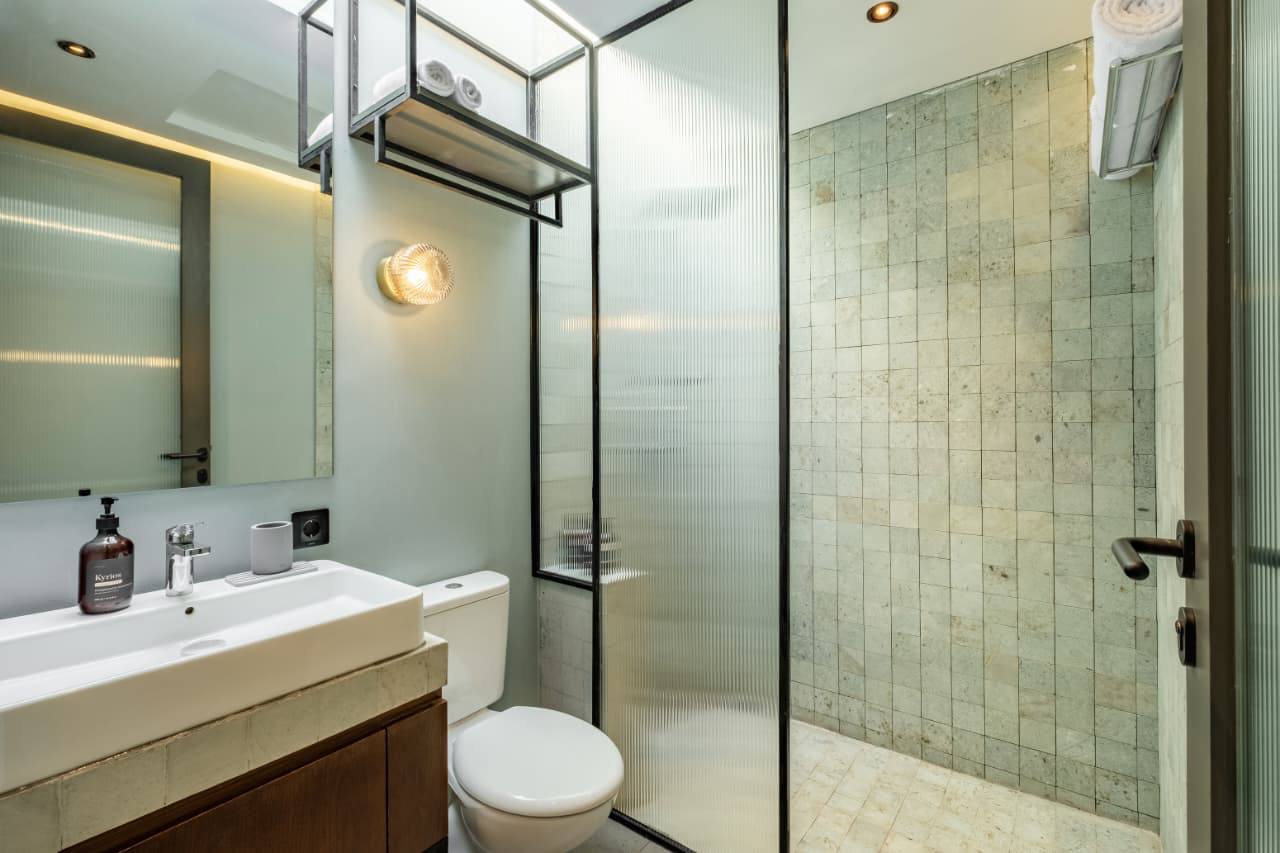 MODERN VILLA | 3BR | LEASEHOLD 31 YEARS, photo 4